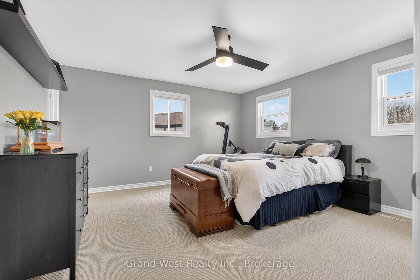 106 Hahn Avenue - Photo 23