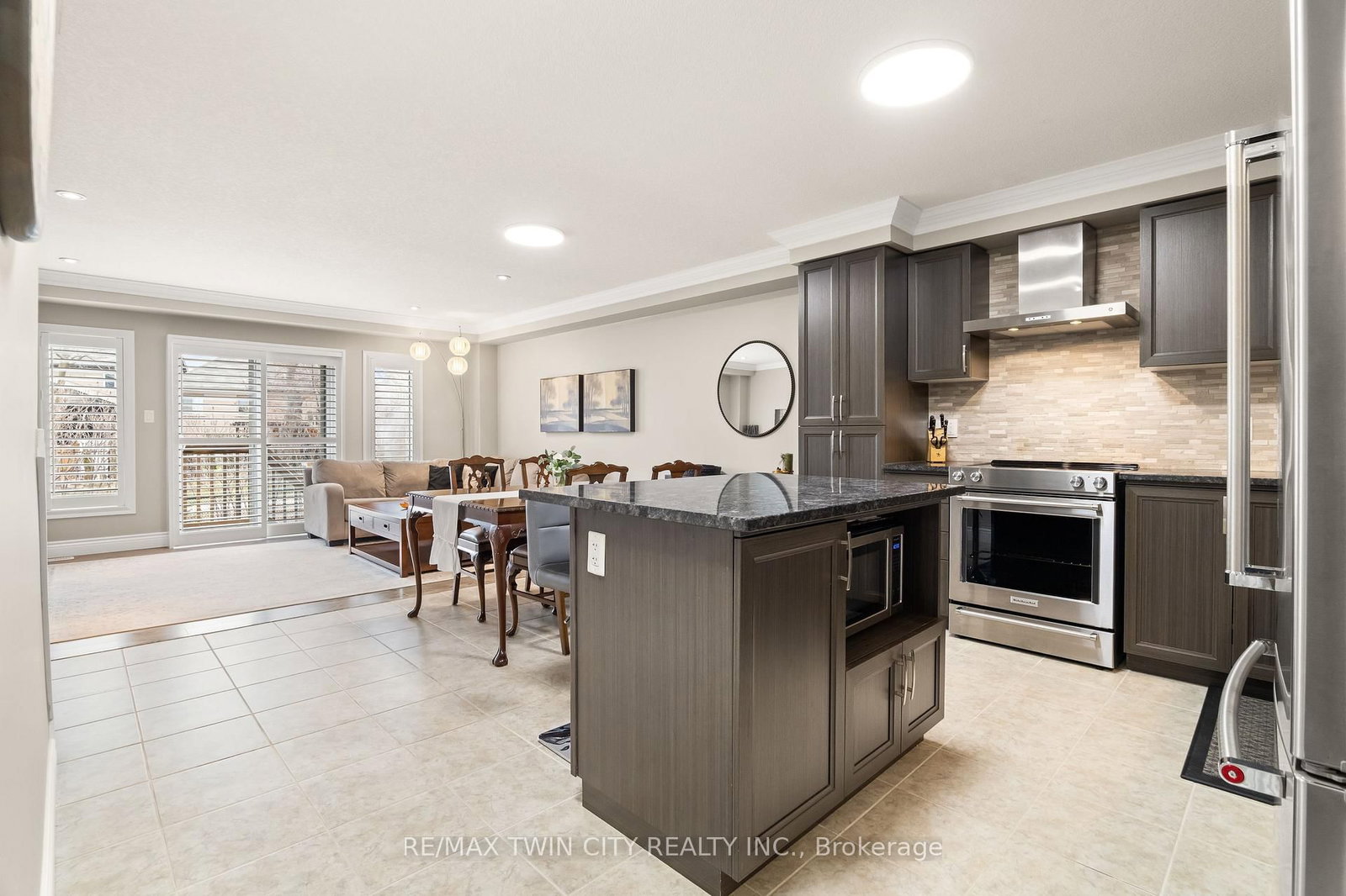 67 Meadowridge Street - Photo 5