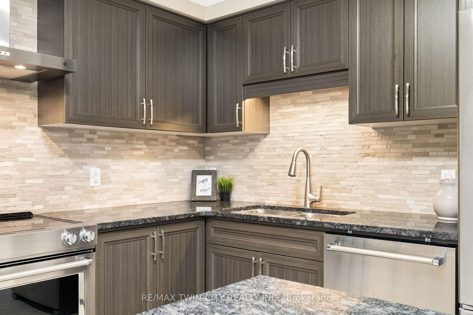 67 Meadowridge Street - Photo 7