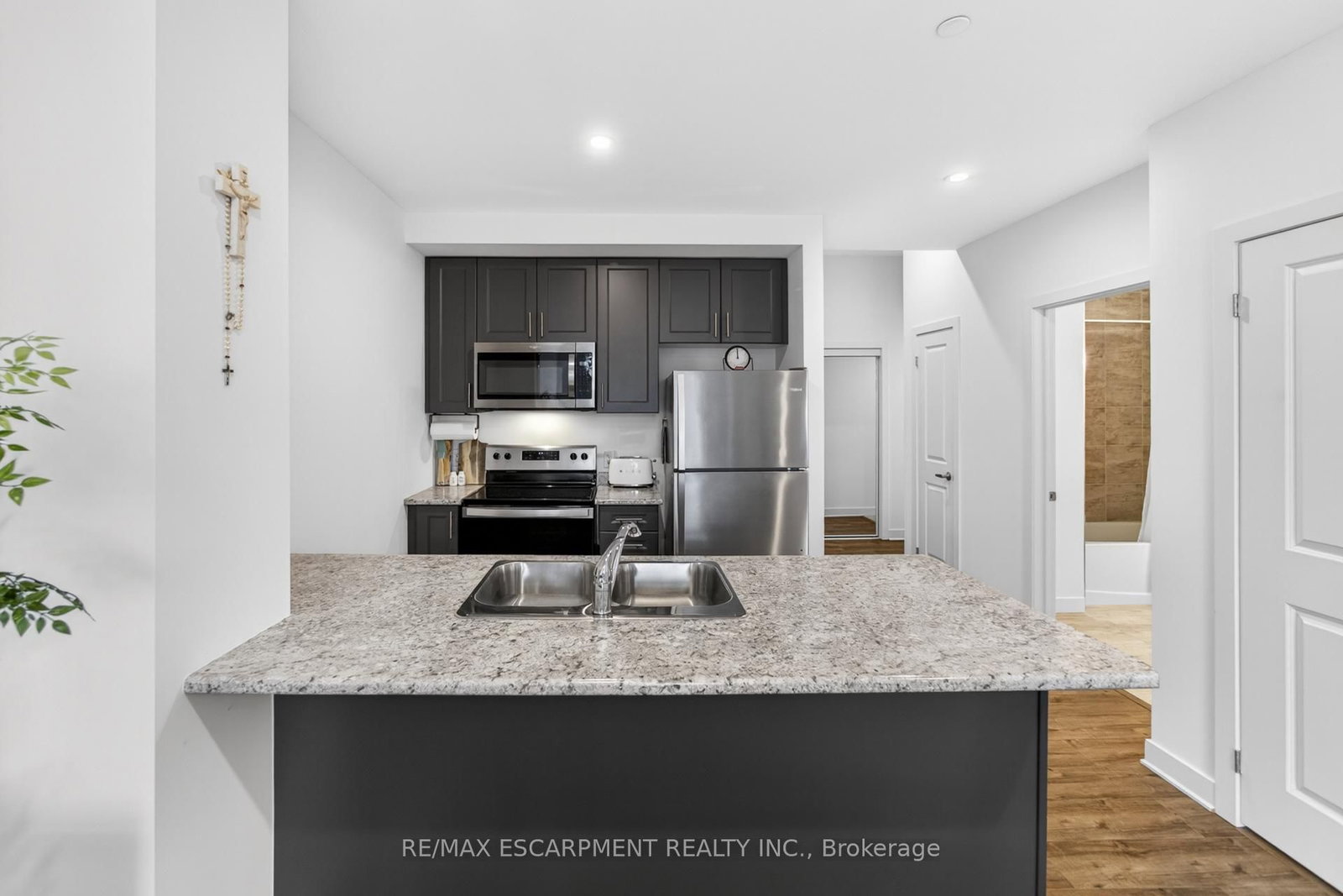 460 Dundas Street E, Unit 1213 - Photo 14