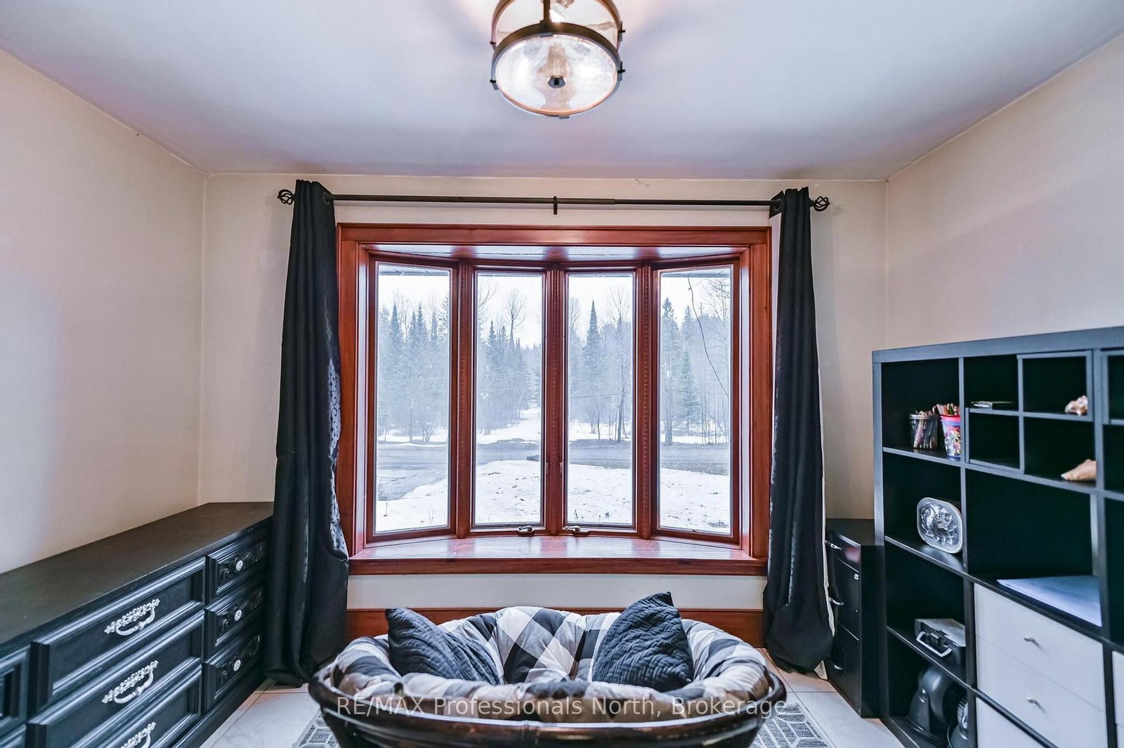 2481 North Shore Road • Algonquin Highlands, ON photo 16