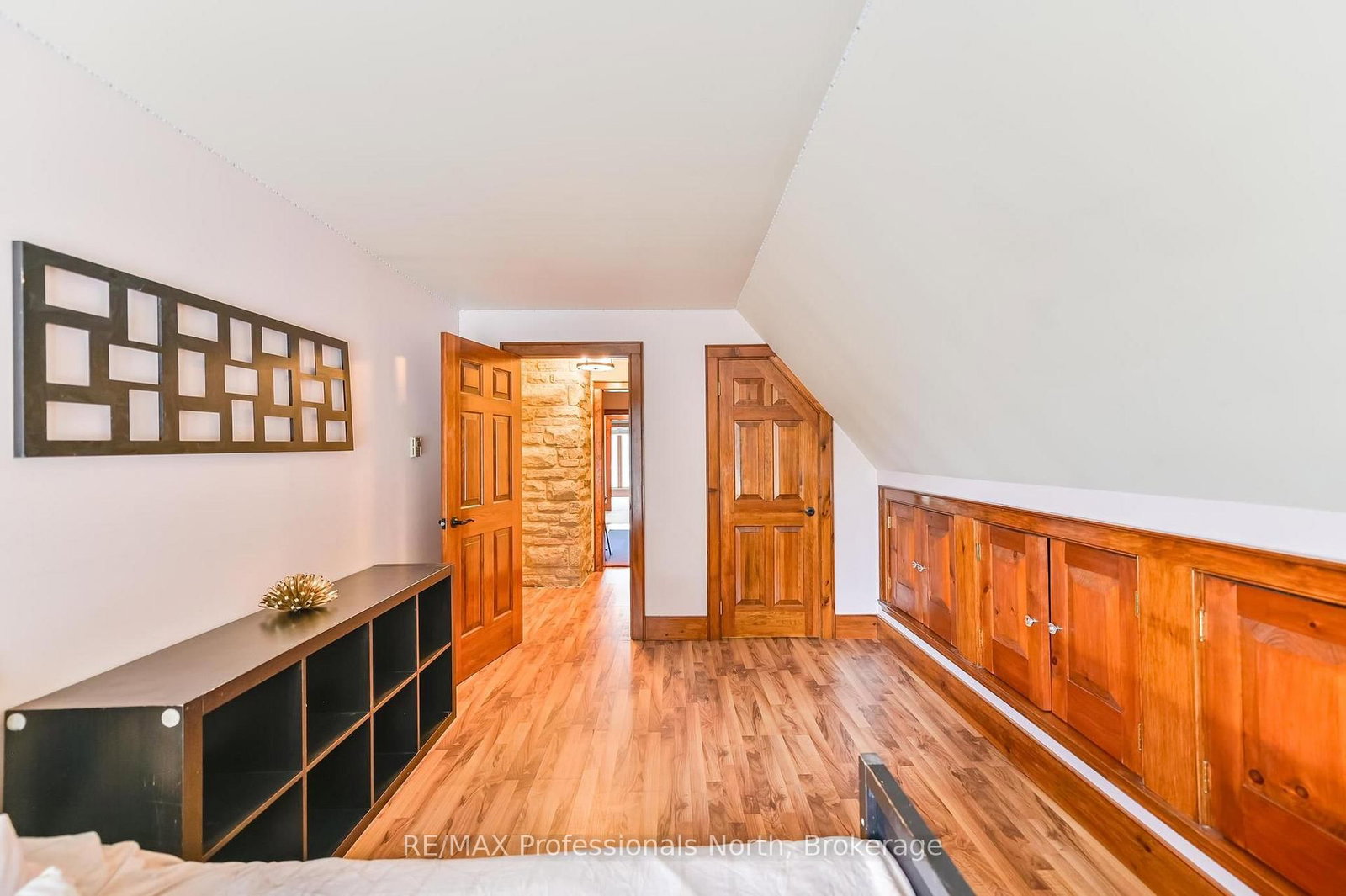 2481 North Shore Road • Algonquin Highlands, ON photo 35