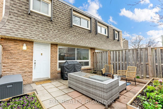 406 - 7 Viking Court