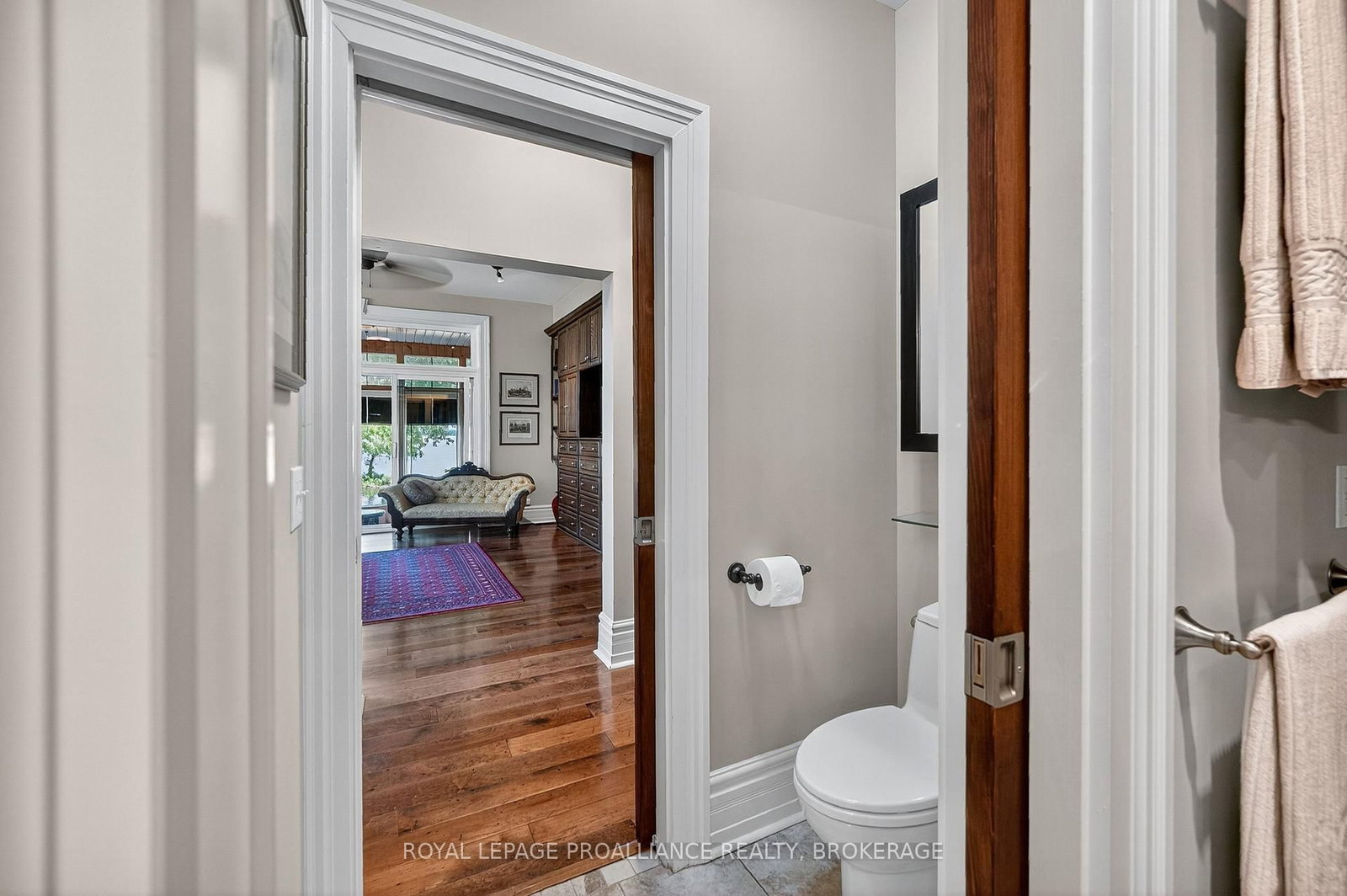Listing Image 20