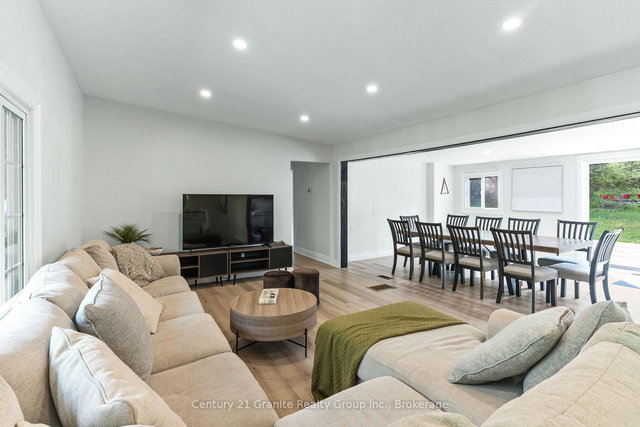 1630 Kashagawigamog Lake Road