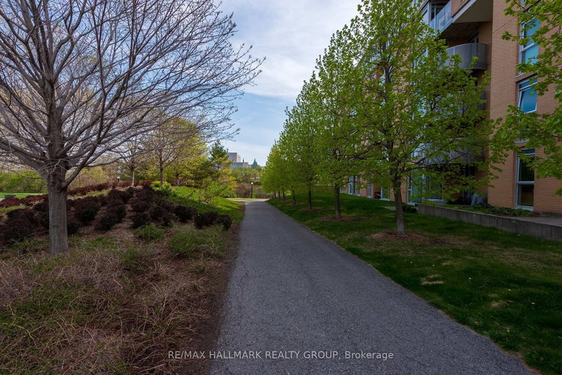 311 - 200 Lett St, Ottawa, K1R 0A7 | Image 3