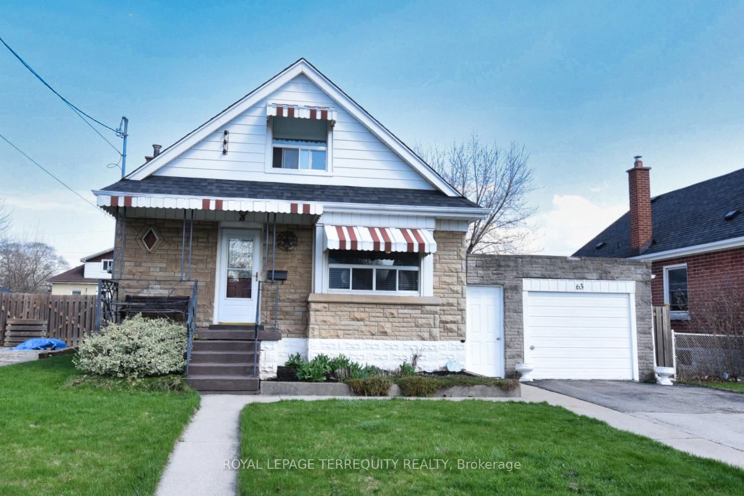 Detached House for sale at 63 West 1st Street, Hamilton, Ontario, L9C 3C2 - Bonnington - MLS: X12995522