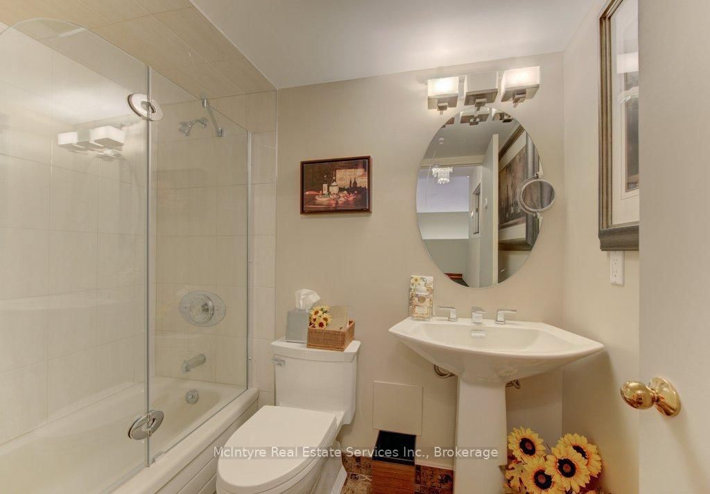 265 Westcourt Place, Unit PH9 - Photo 38