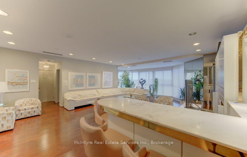 265 Westcourt Place, Unit PH9 - Photo 9