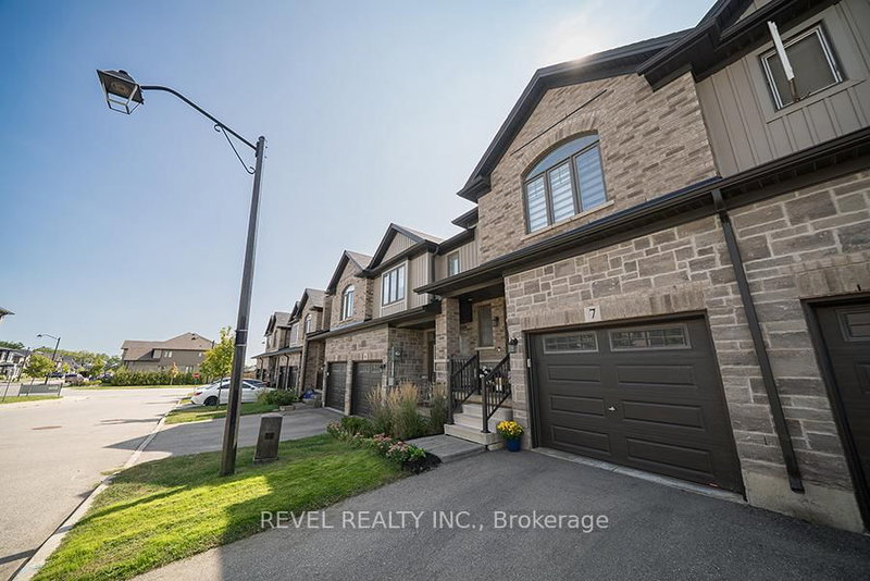 7 - 1 Tom Brown Dr, Brant, N3L 0H8 | Image 2