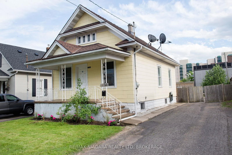 5700 Spring St, Niagara Falls, L2G 1P8 | Image 2