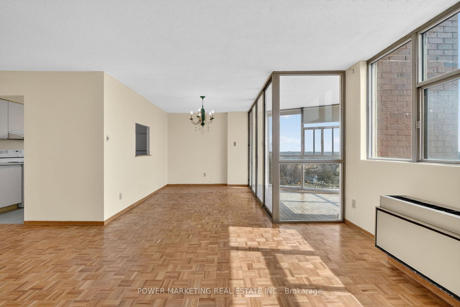 2760 CAROUSEL Crescent, Unit 1204 - Photo 14