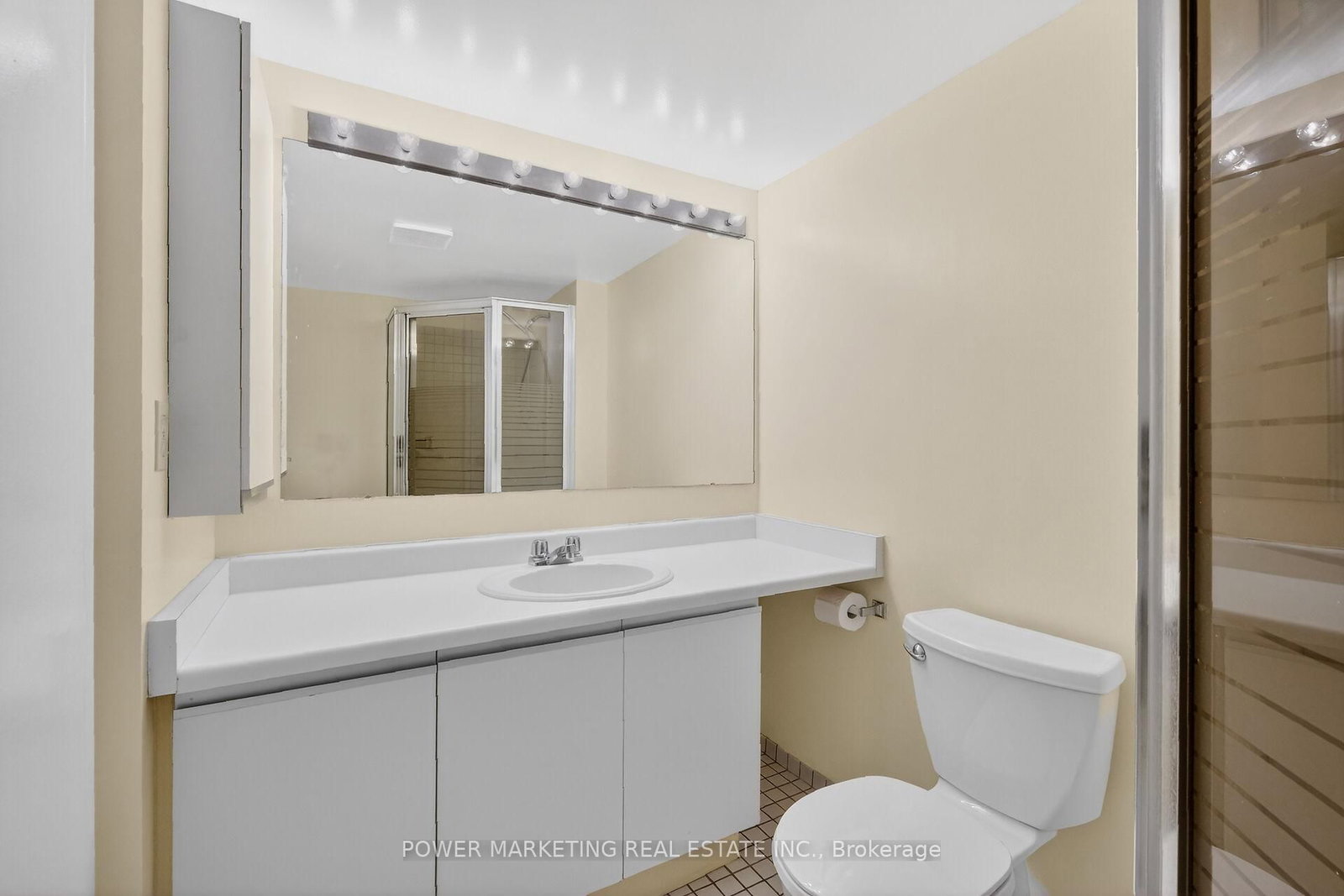 2760 CAROUSEL Crescent, Unit 1204 - Photo 29