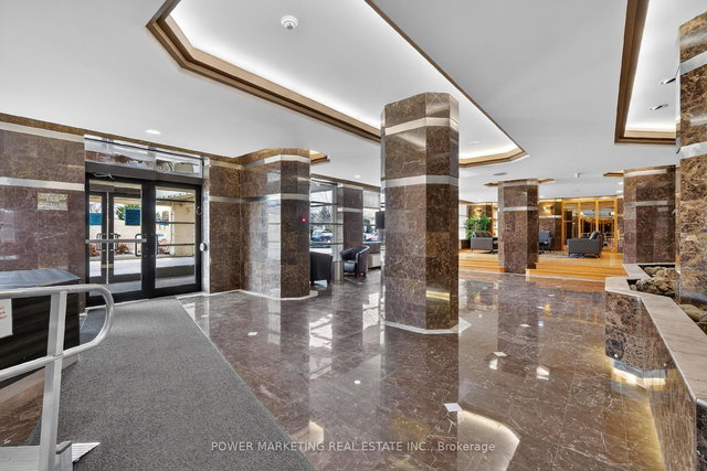 1204 - 2760 CAROUSEL Crescent