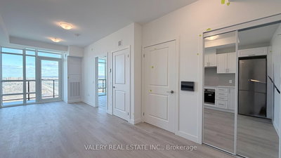 1208-461 Green Rd Road, Hamilton, Ontario image-0-4