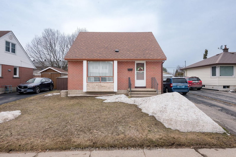 home for sale on 889 Phillip Street