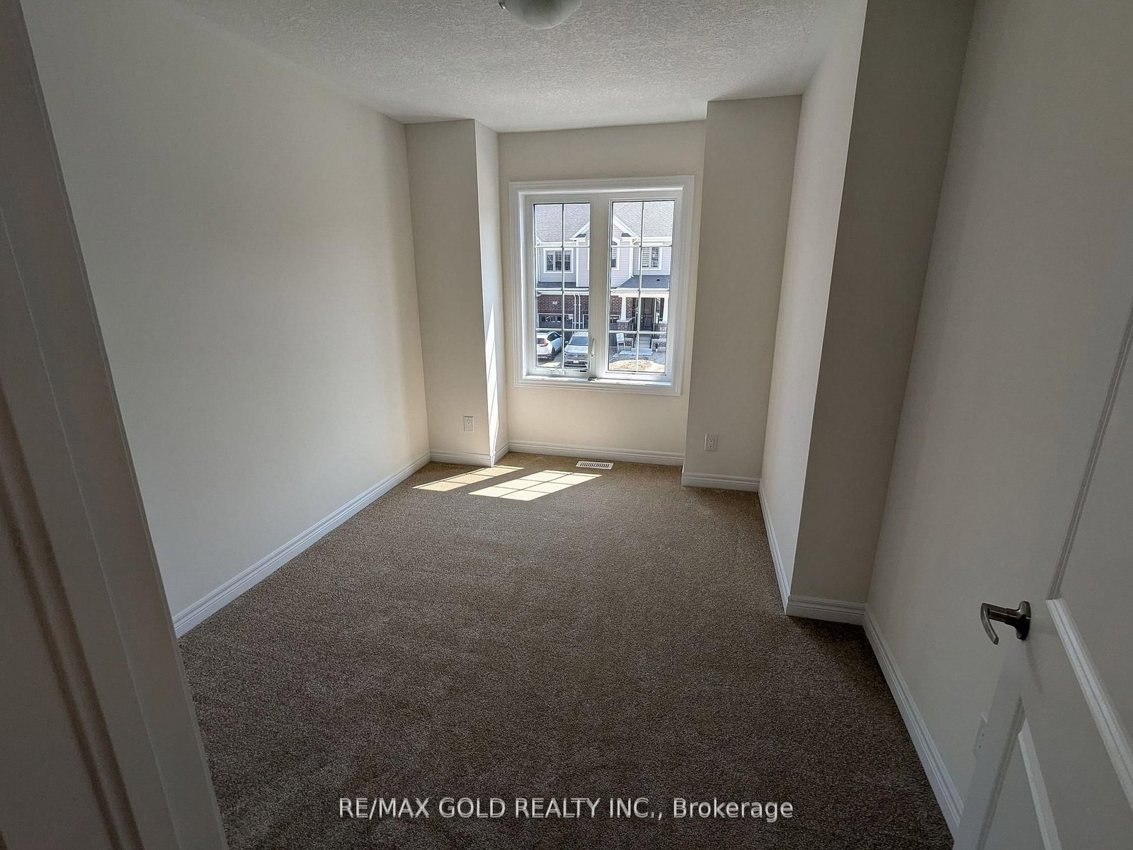 203 BROADACRE Drive - Photo 16