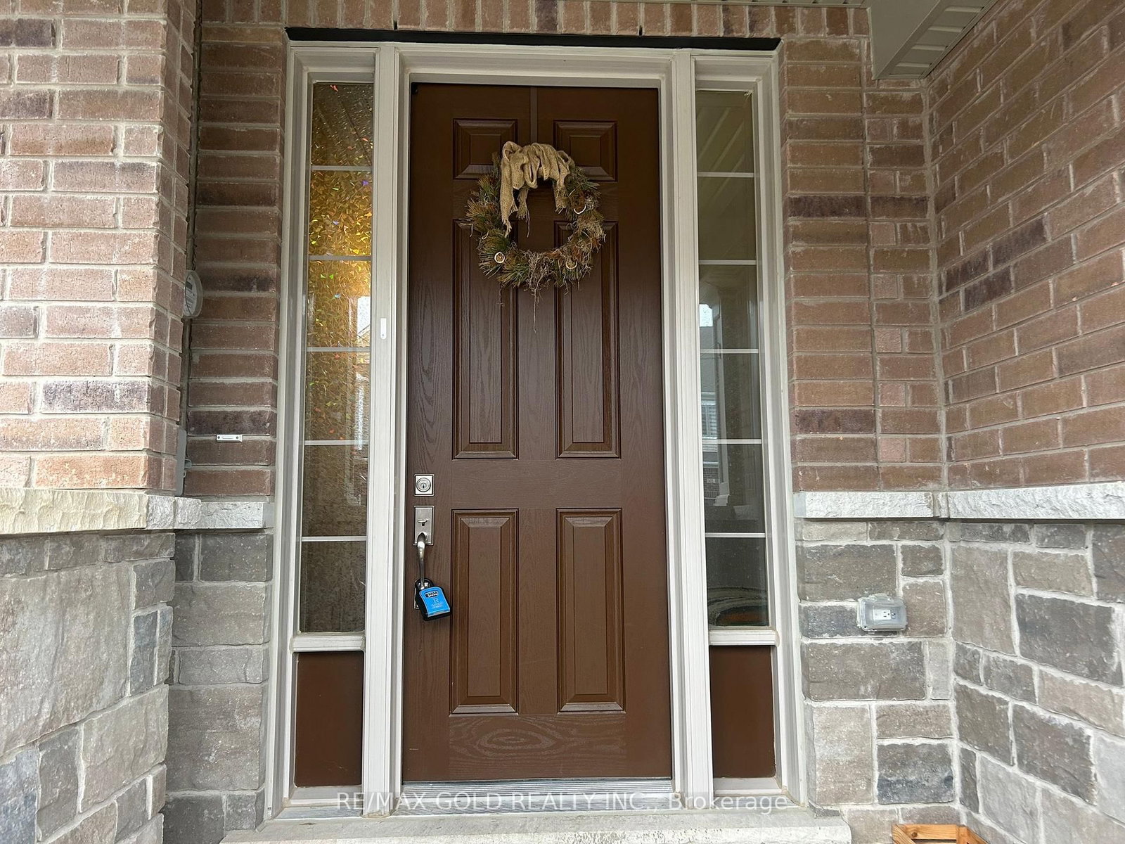 203 BROADACRE Drive - Photo 4