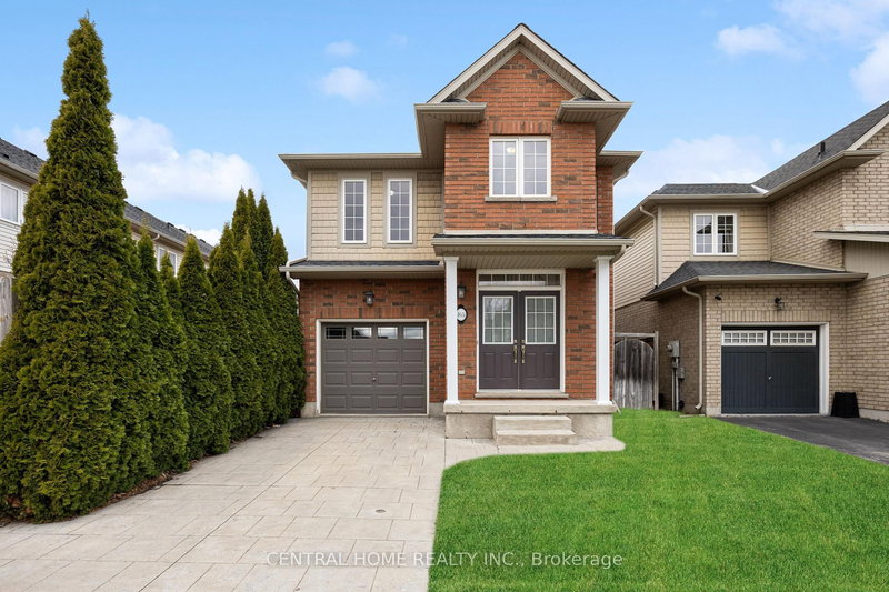 165 Palacebeach Tr, Hamilton, L8E 0C3 | Image 2