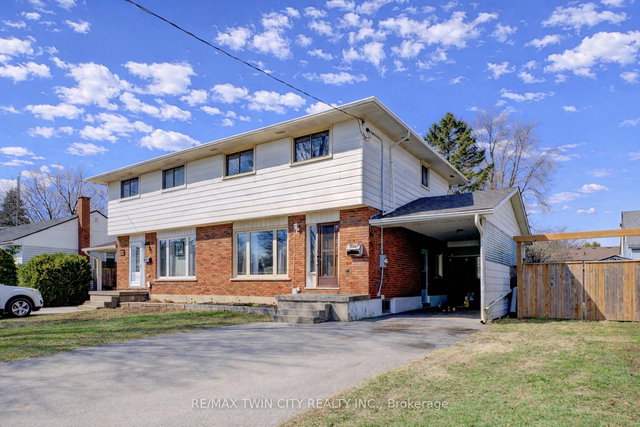 B - 32 Morley Avenue