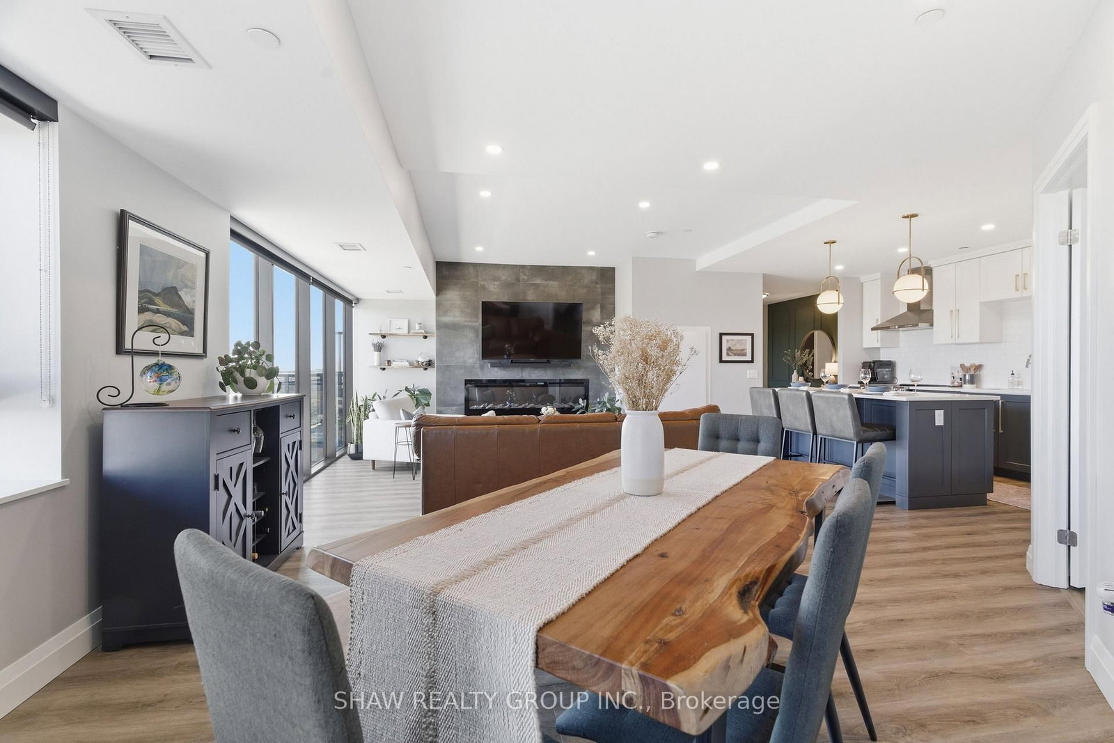 332 Gosling Gardens, Unit 805 - Photo 24