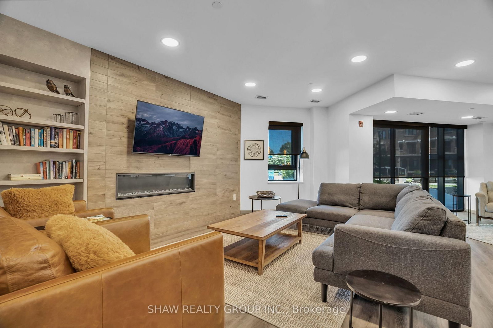 332 Gosling Gardens, Unit 805 - Photo 37