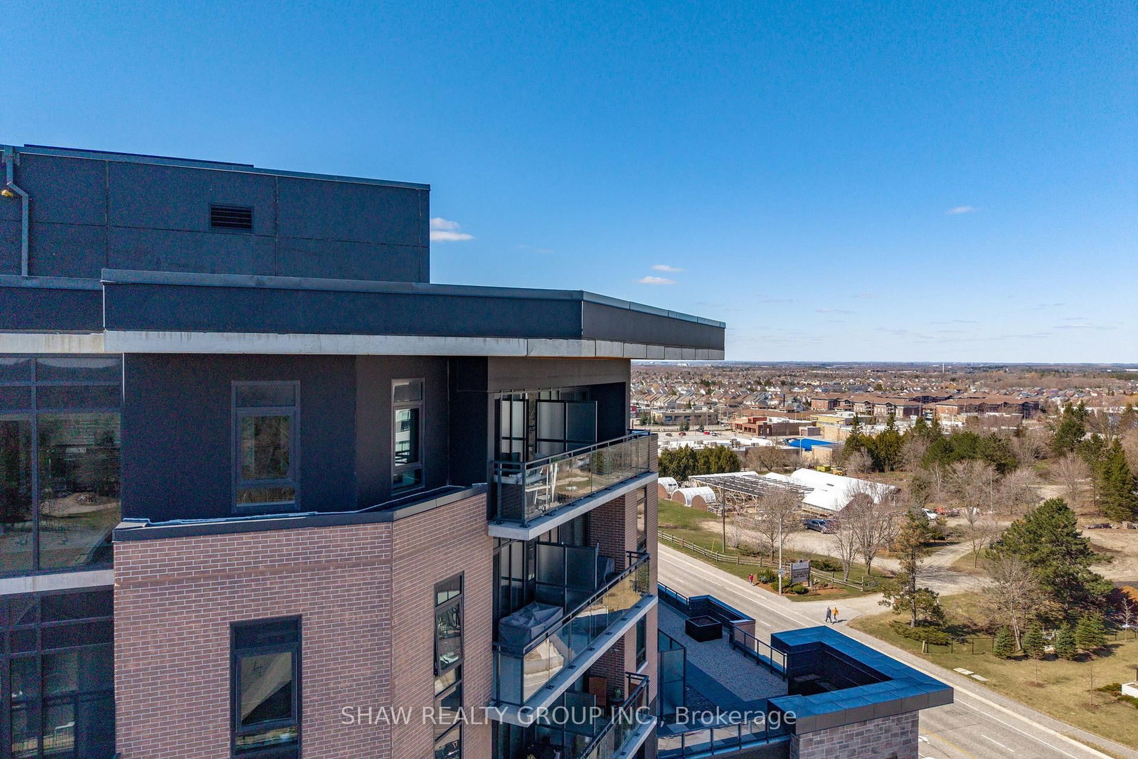 332 Gosling Gardens, Unit 805 - Photo 4