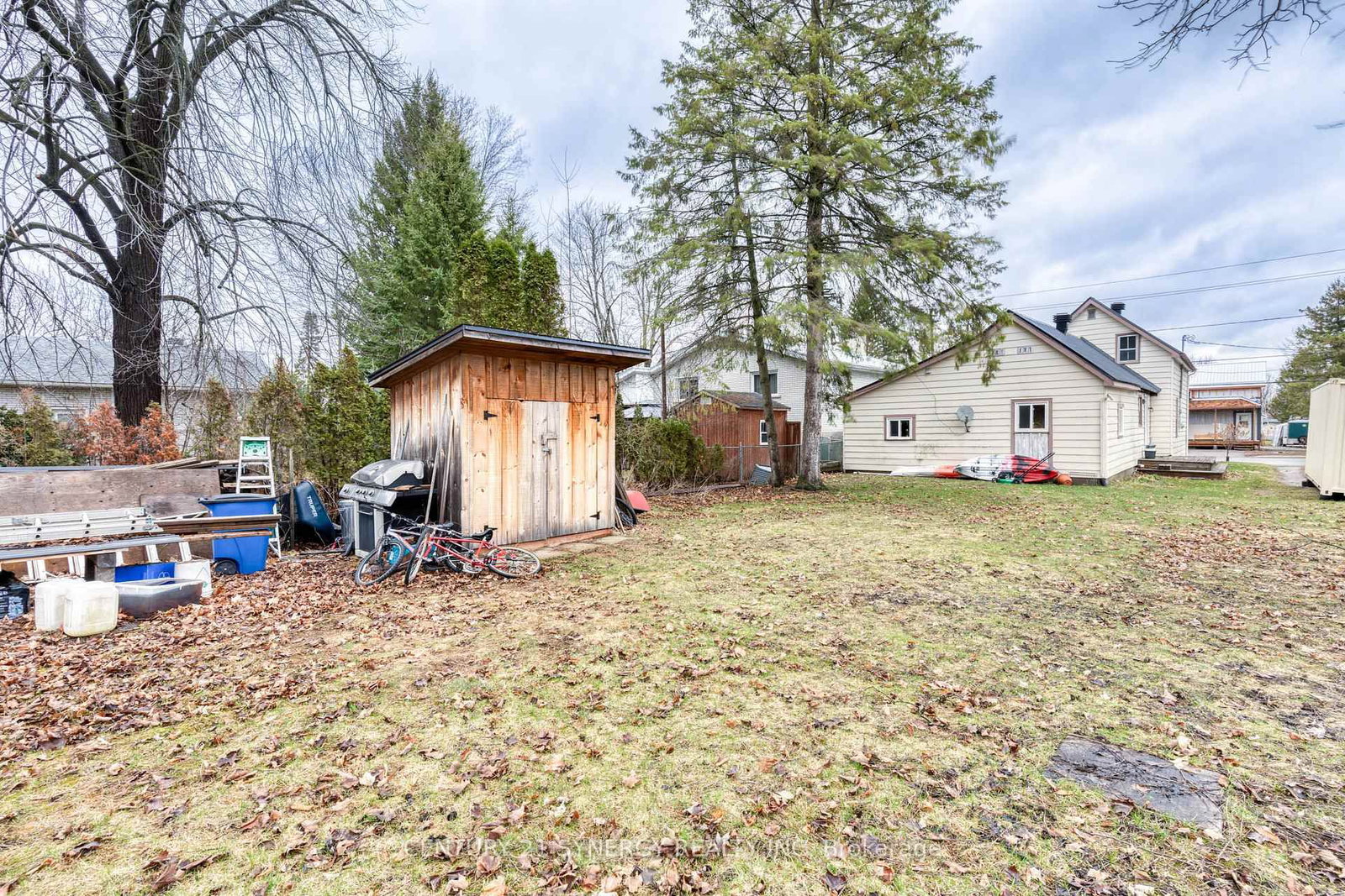 108 E Beckwith Street • Perth, ON photo 32