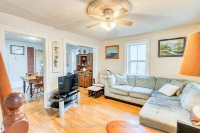 108 E Beckwith Street • Perth, ON photo 4