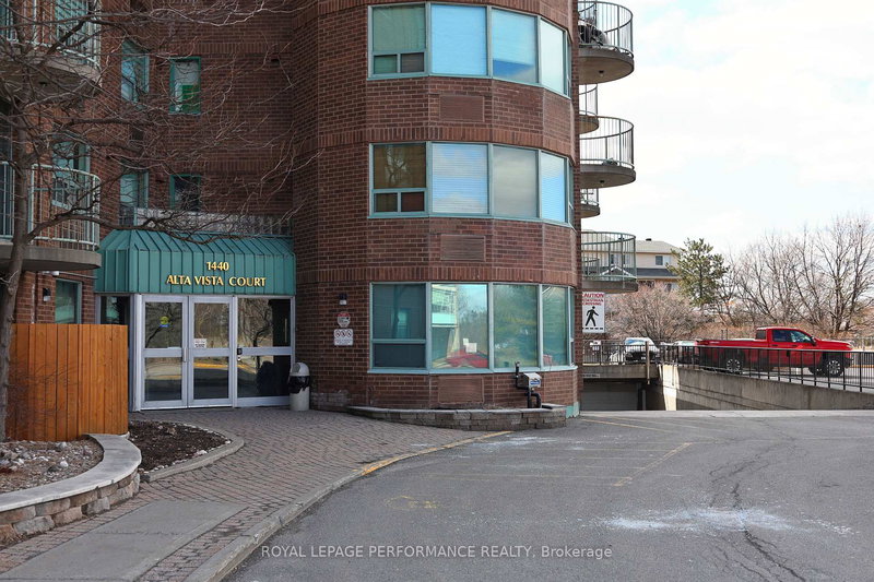 402 - 1440 HERON Rd, Ottawa, K1V 0X2 | Image 2