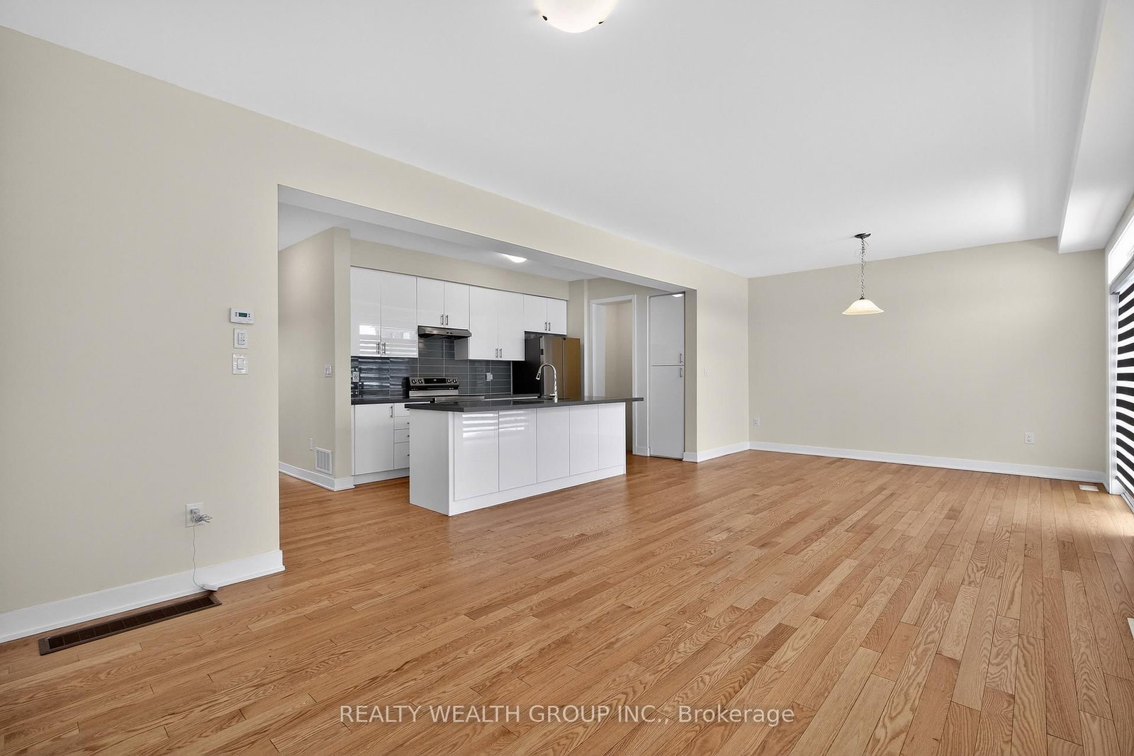 Detached House for sale at 803 Griffin Trail, Peterborough, Ontario, K9K 0J1 - Monaghan Ward 2 - MLS: X12995932