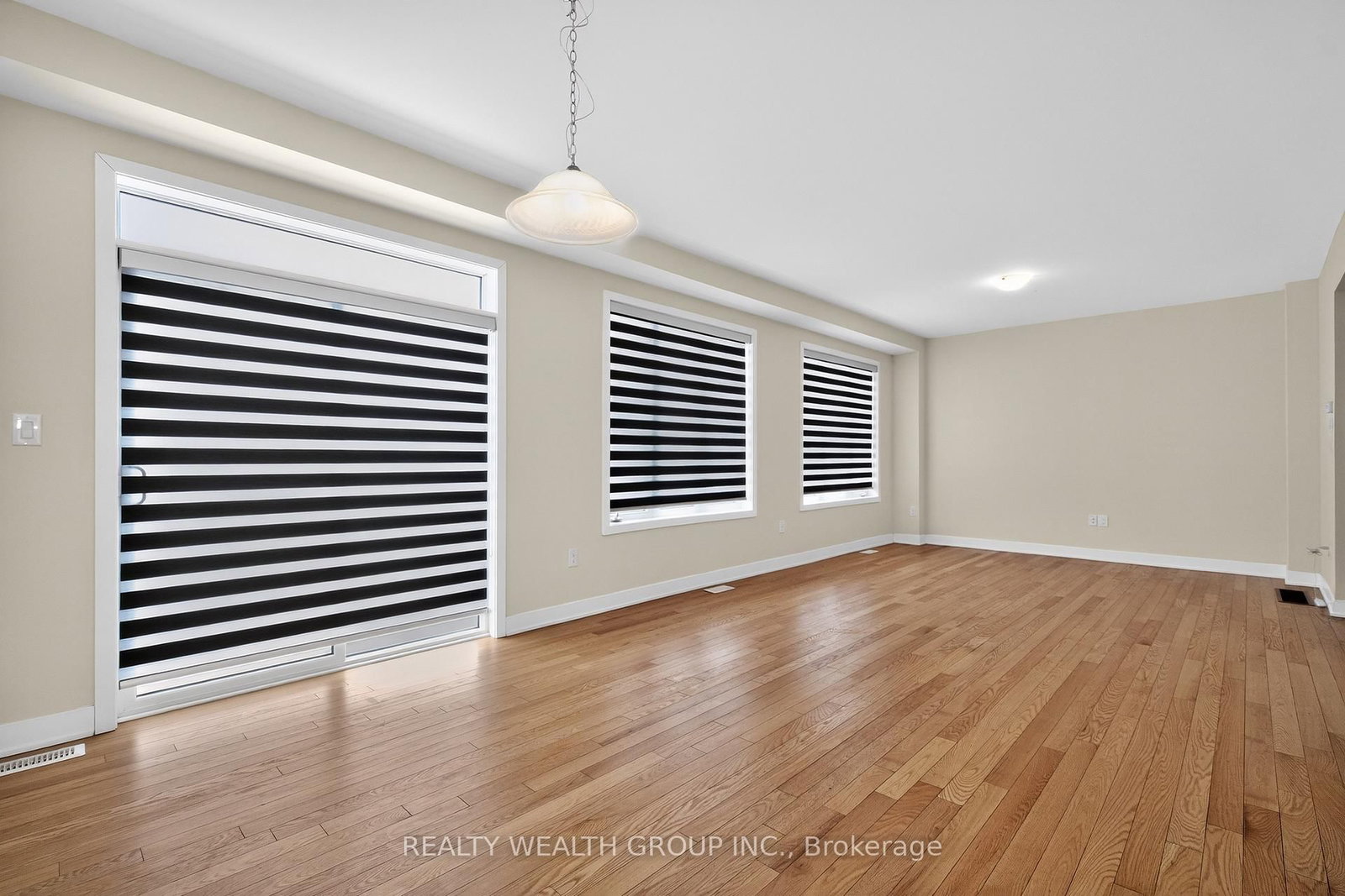 Detached House for sale at 803 Griffin Trail, Peterborough, Ontario, K9K 0J1 - Monaghan Ward 2 - MLS: X12995932