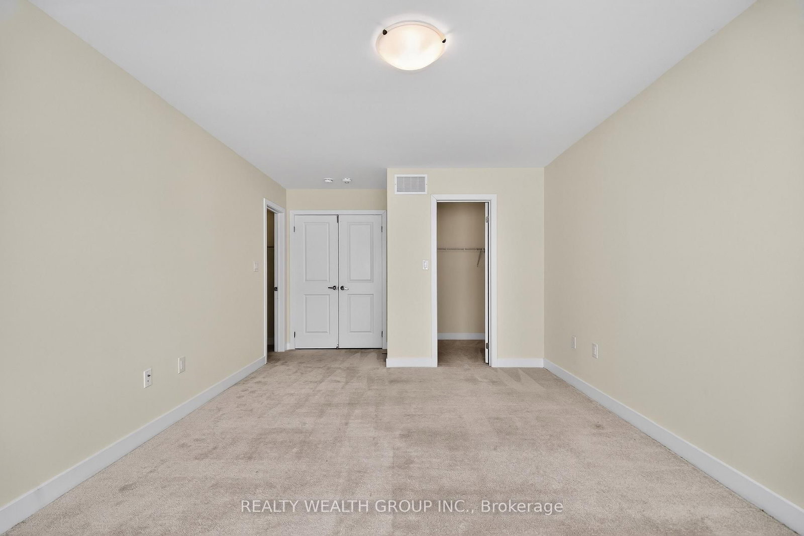 Detached House for sale at 803 Griffin Trail, Peterborough, Ontario, K9K 0J1 - Monaghan Ward 2 - MLS: X12995932