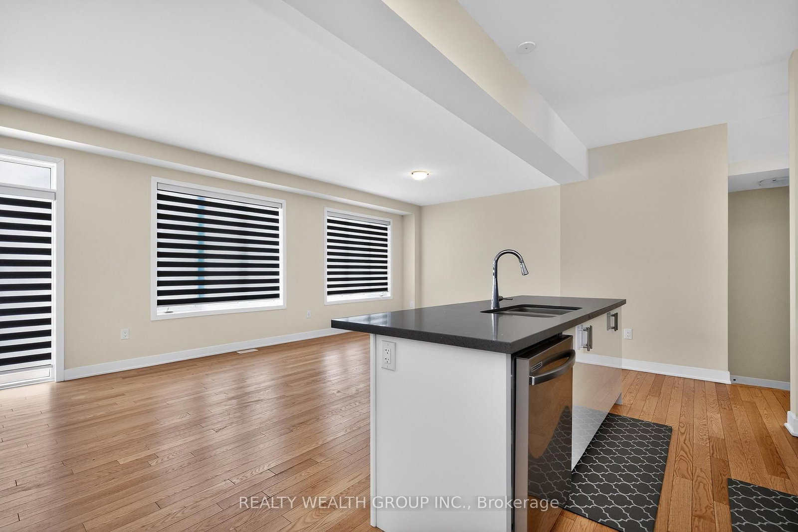 Detached House for sale at 803 Griffin Trail, Peterborough, Ontario, K9K 0J1 - Monaghan Ward 2 - MLS: X12995932