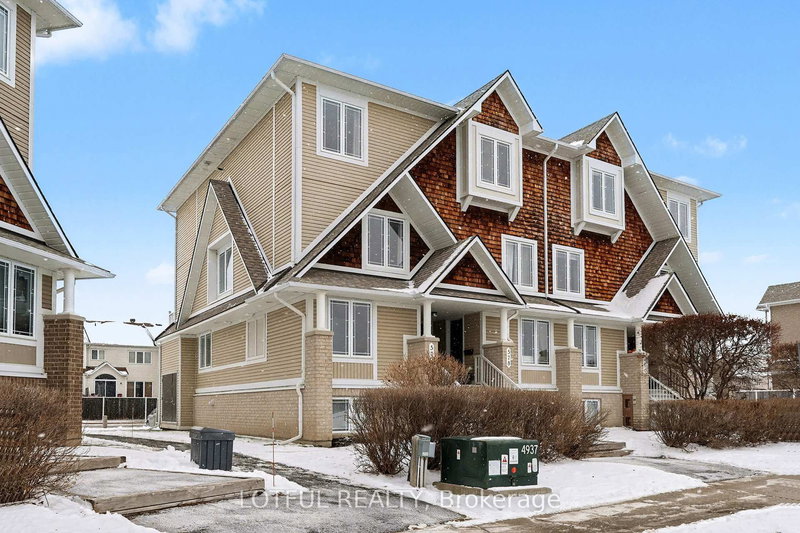 576 Lakeridge Dr, Ottawa, K4A 0H4 | Image 3