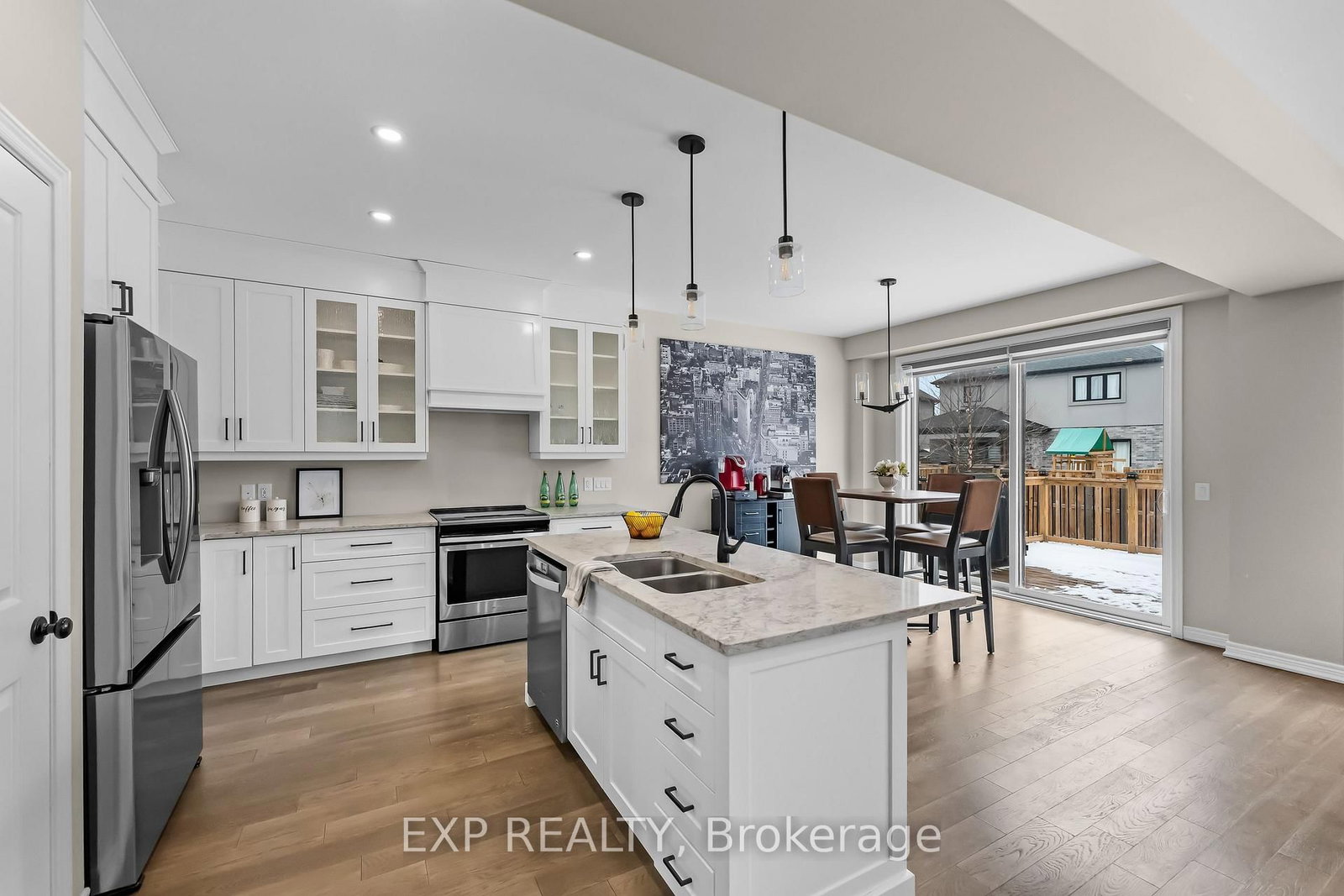 Detached House for sale at 153 Susan Drive, Pelham, Ontario, L3E 0B2 - Fonthill - MLS: X12996034