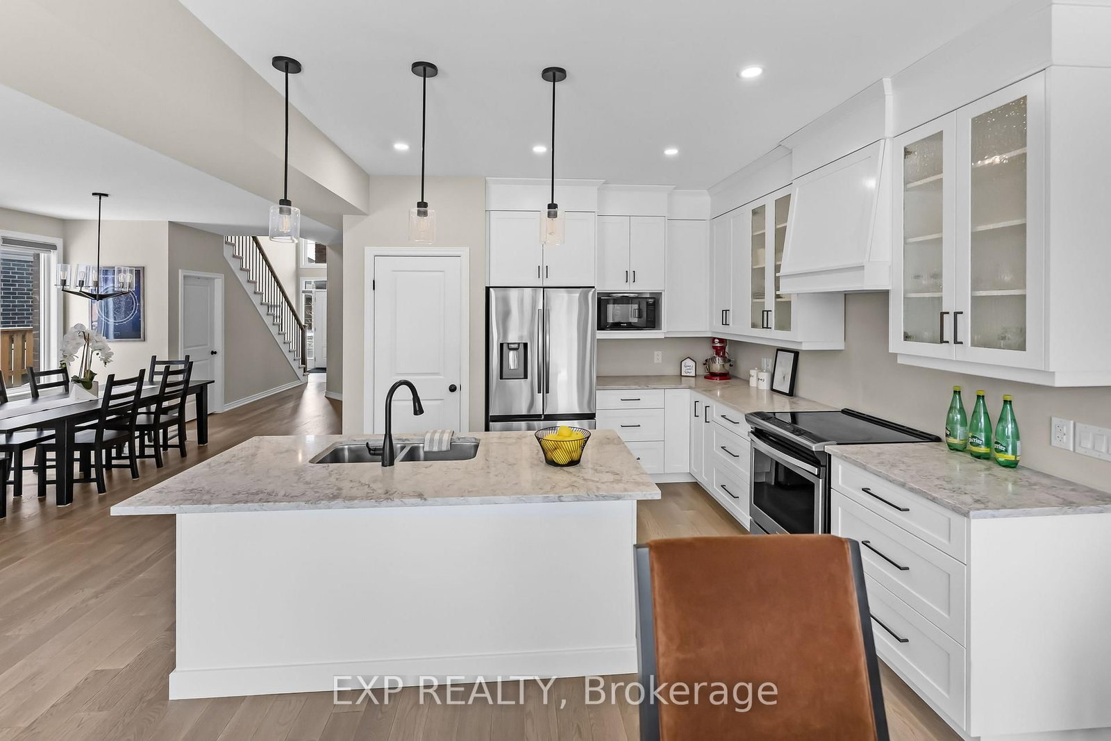 Detached House for sale at 153 Susan Drive, Pelham, Ontario, L3E 0B2 - Fonthill - MLS: X12996034