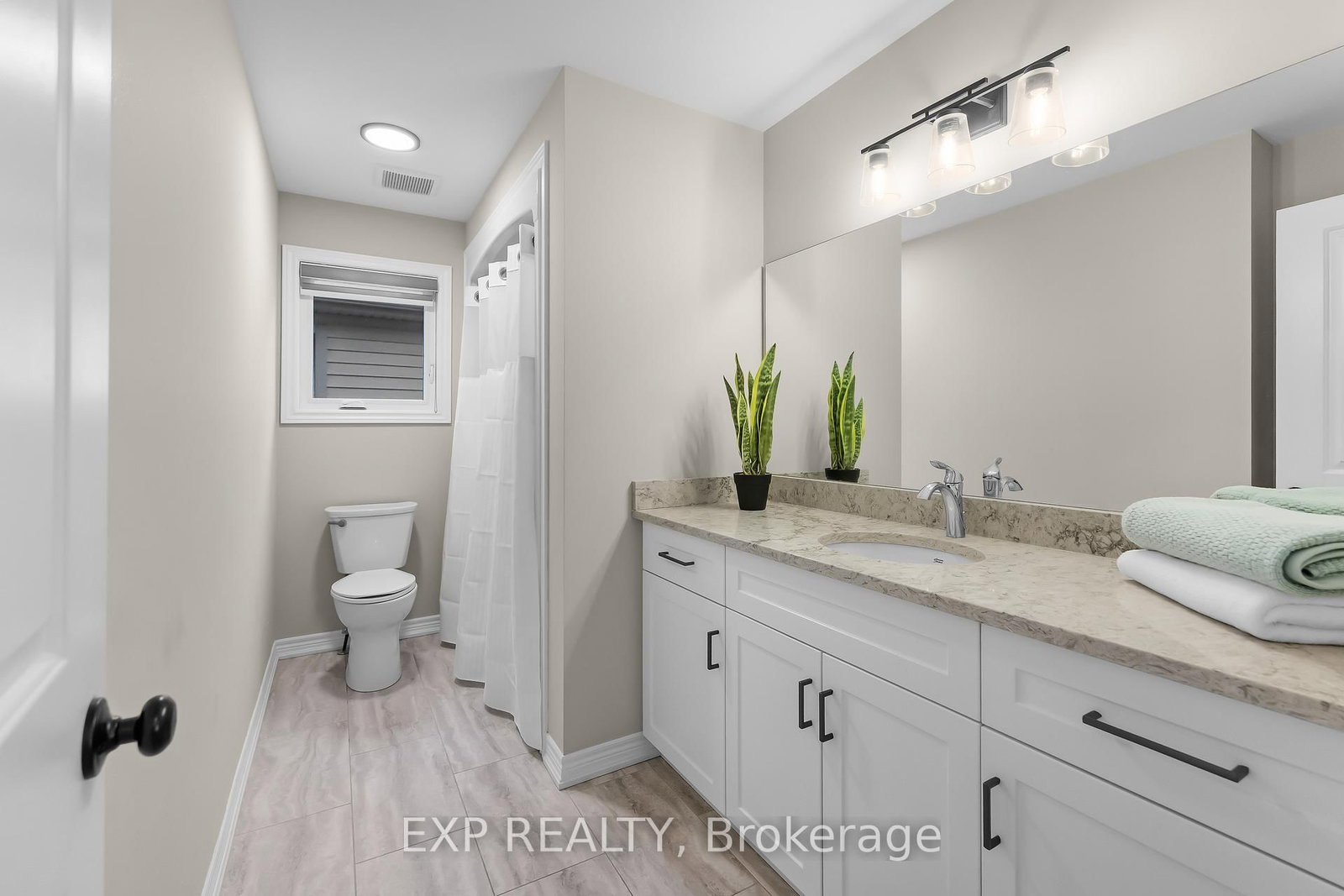 Detached House for sale at 153 Susan Drive, Pelham, Ontario, L3E 0B2 - Fonthill - MLS: X12996034