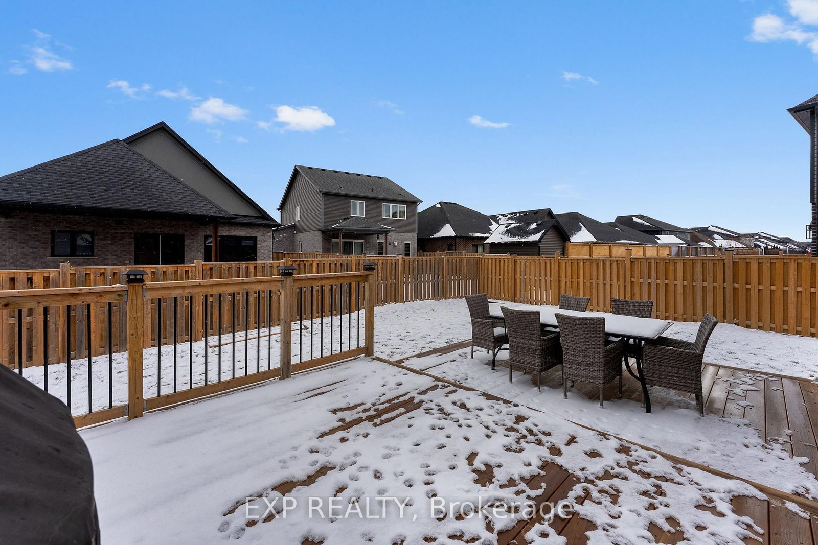 Detached House for sale at 153 Susan Drive, Pelham, Ontario, L3E 0B2 - Fonthill - MLS: X12996034