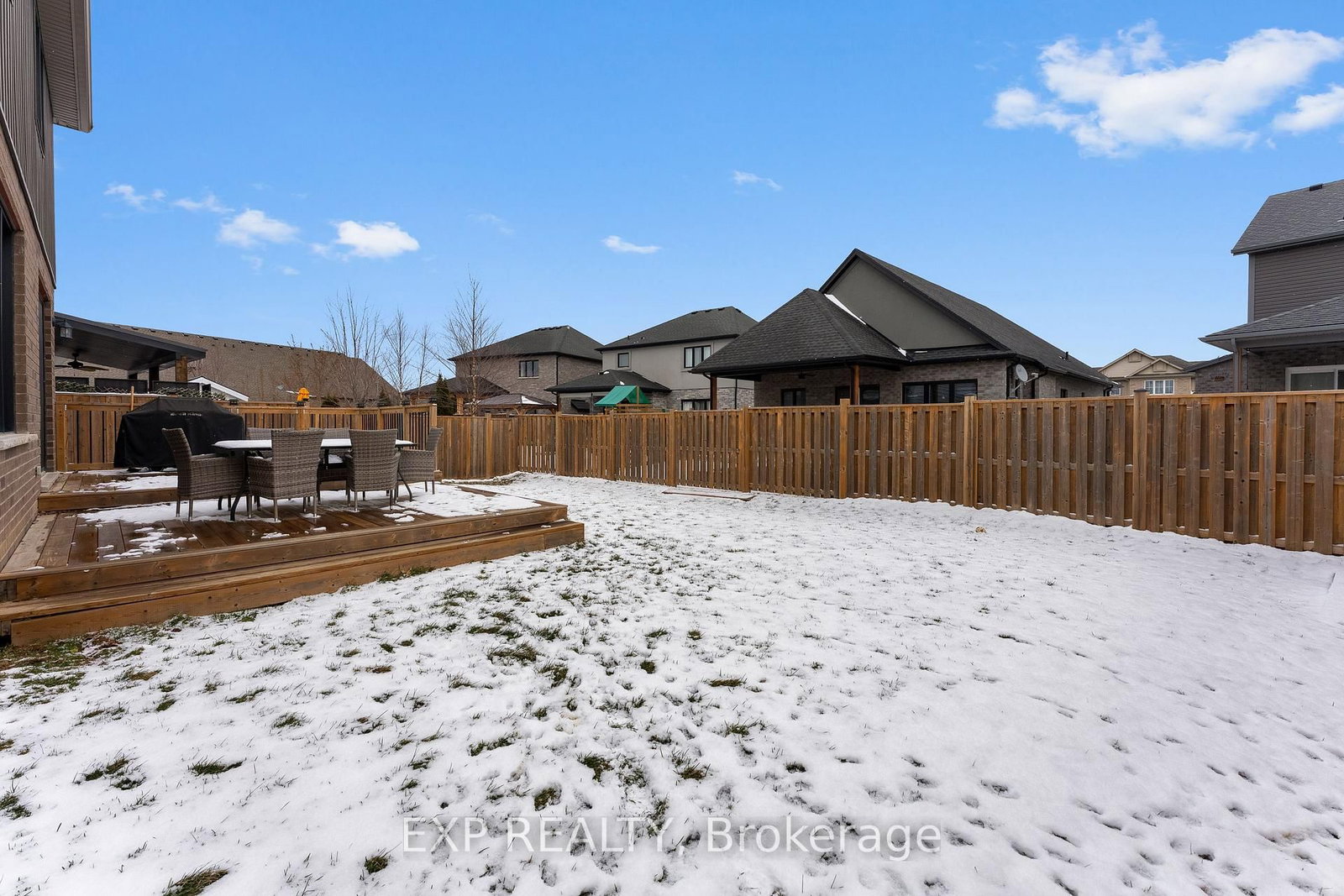 Detached House for sale at 153 Susan Drive, Pelham, Ontario, L3E 0B2 - Fonthill - MLS: X12996034