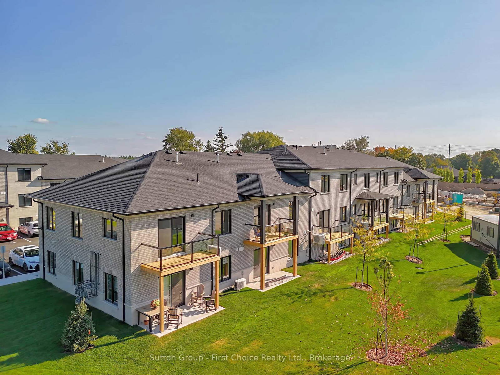 3202 VIVIAN Line • #Unit 13 • Stratford, ON photo 4