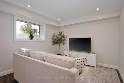3202 VIVIAN Line • #Unit 13 • Stratford, ON photo 7