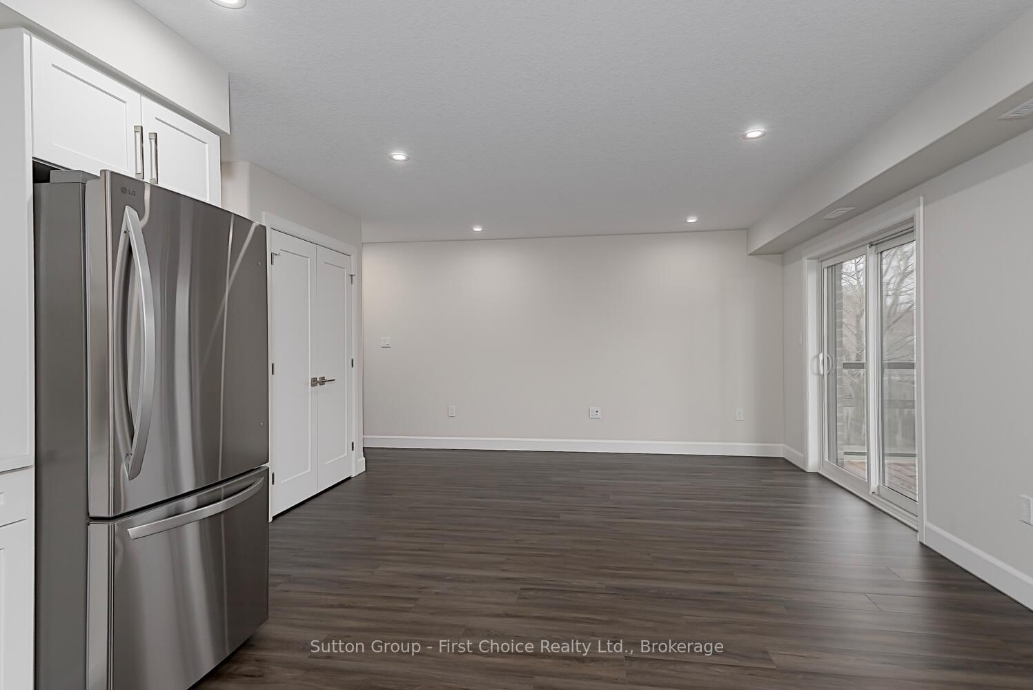 3202 VIVIAN Line • #Unit 39 • Stratford, ON photo 11