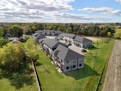 3202 VIVIAN Line • #Unit 39 • Stratford, ON photo 6