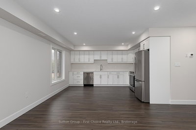 3202 VIVIAN Line • #Unit 39 • Stratford, ON photo 8