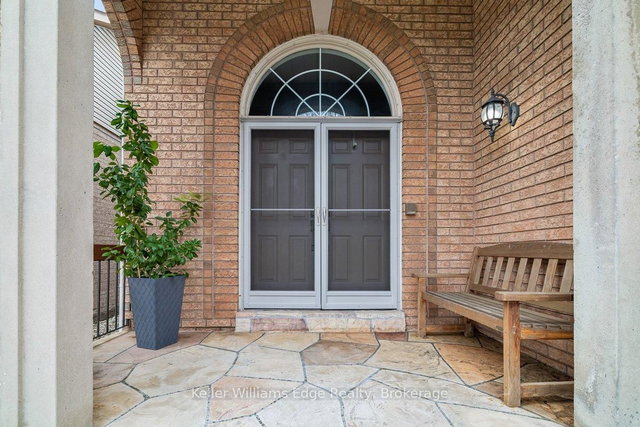 40 Brookhurst Crescent