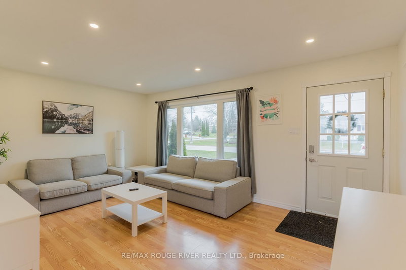 39 Bay St St W, Trent Hills, K0L 1Y0 | Image 3