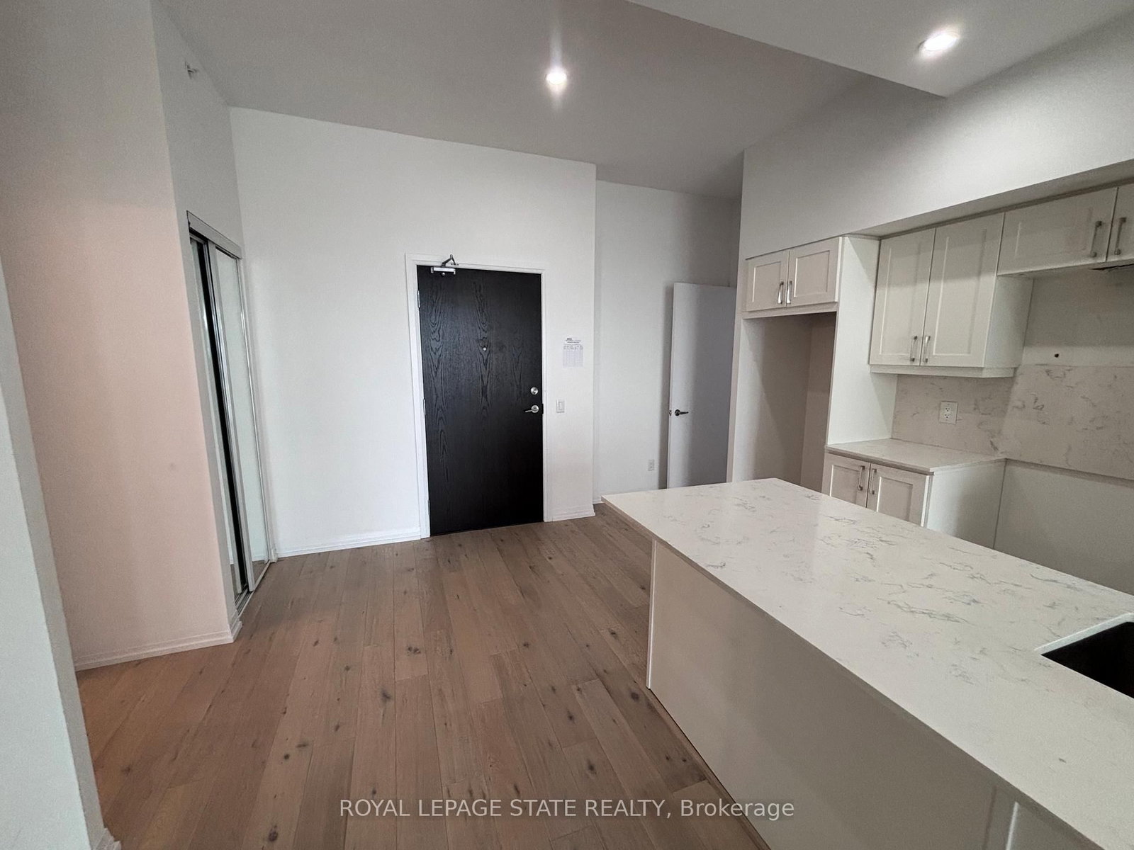 7711 Green Vista Gate, Unit 803 - Photo 8