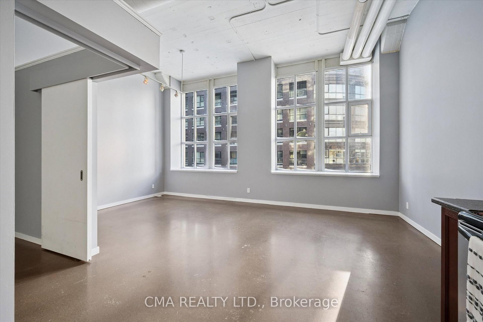 410 King Street W, Unit 218 - Photo 10
