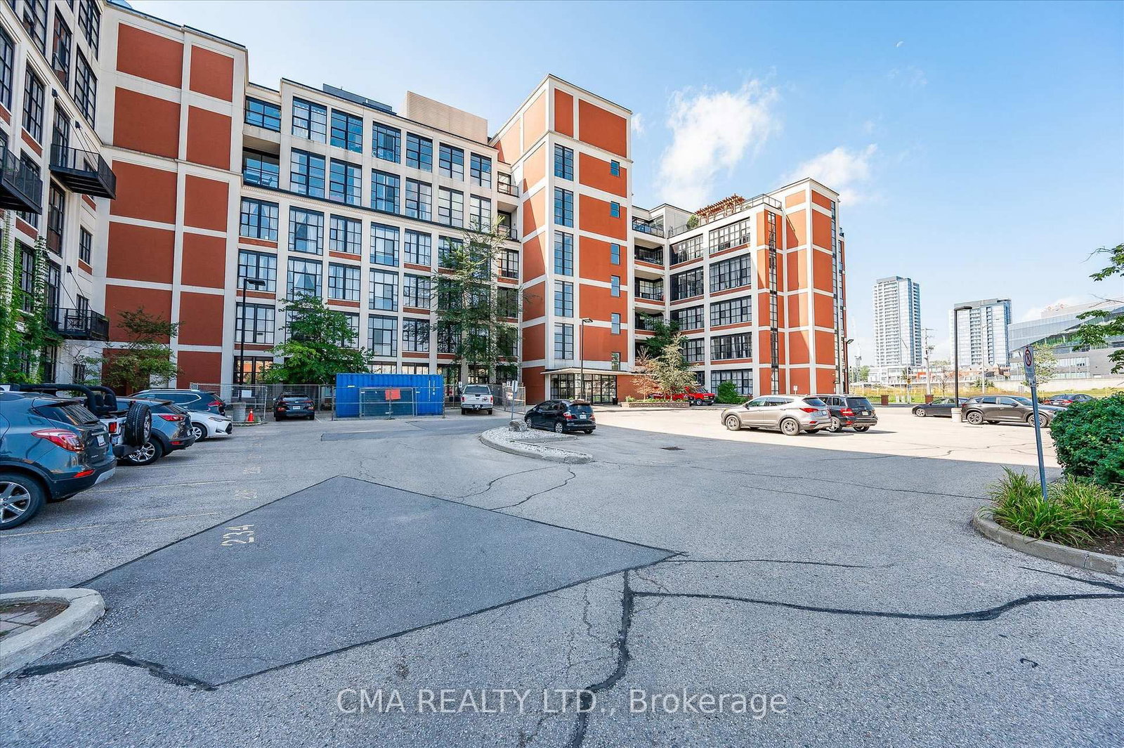 410 King Street W, Unit 218 - Photo 2